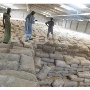 Cameroon imported 803,505 tons of rice last year.