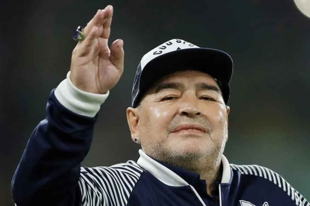 334364 maradona12212206464934